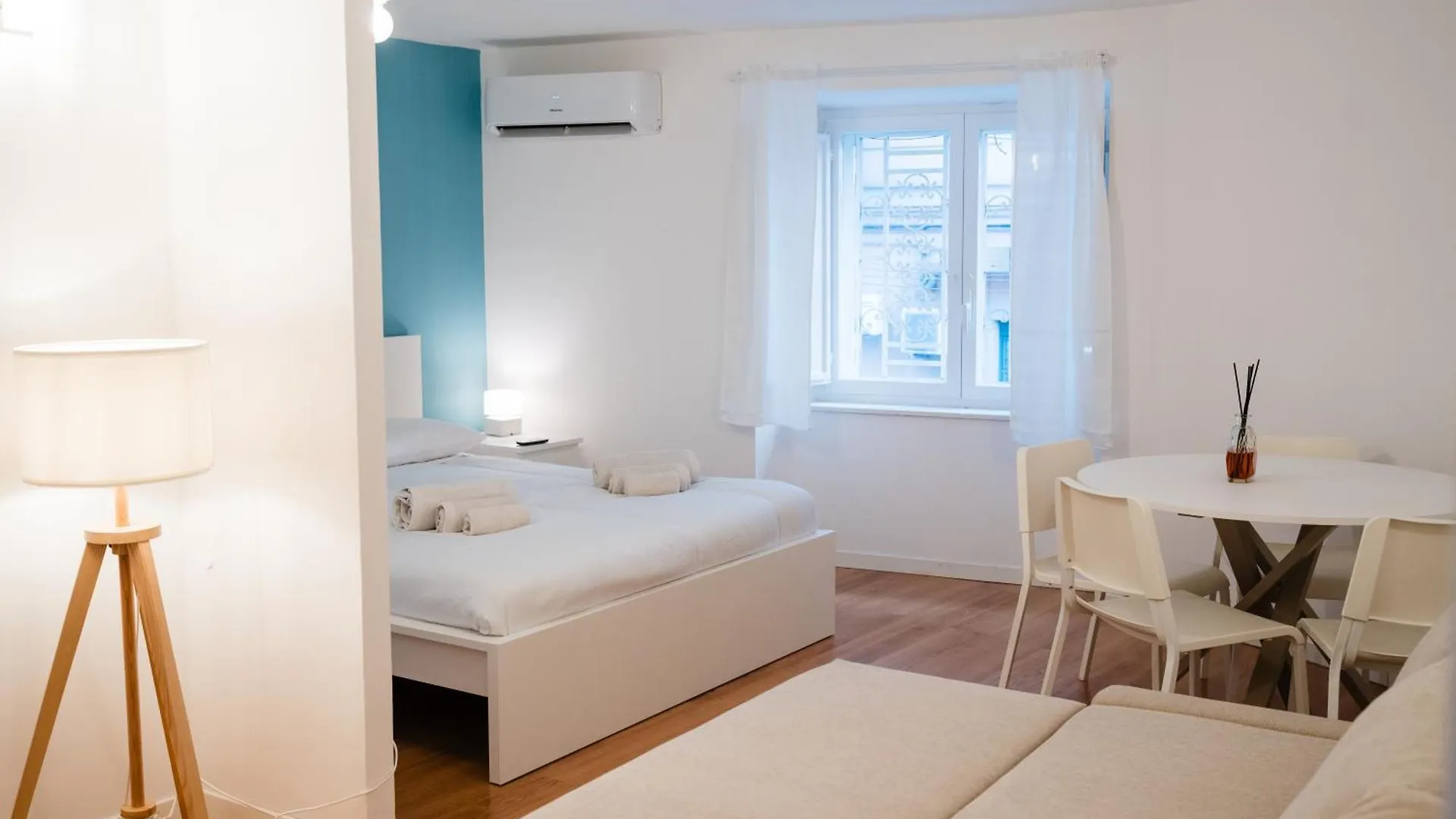 Casetta Vacanze Partenope Νάπολη 0*,  Ιταλία